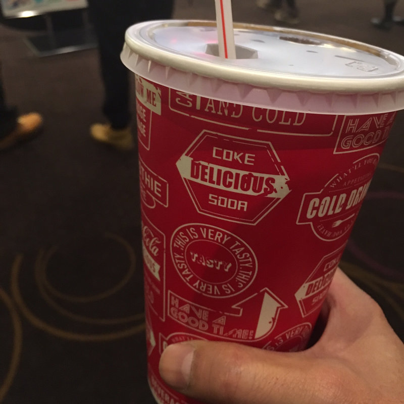 コカコーラ（L）(札幌シネマフロンティア )