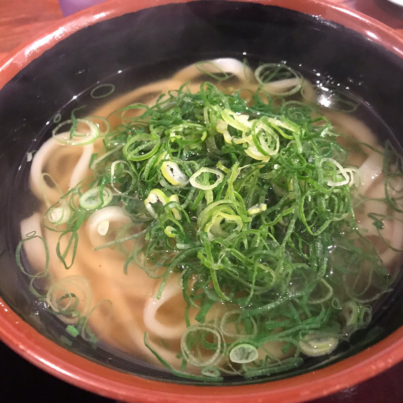 かけうどん(うどん大文字 大野城本店)