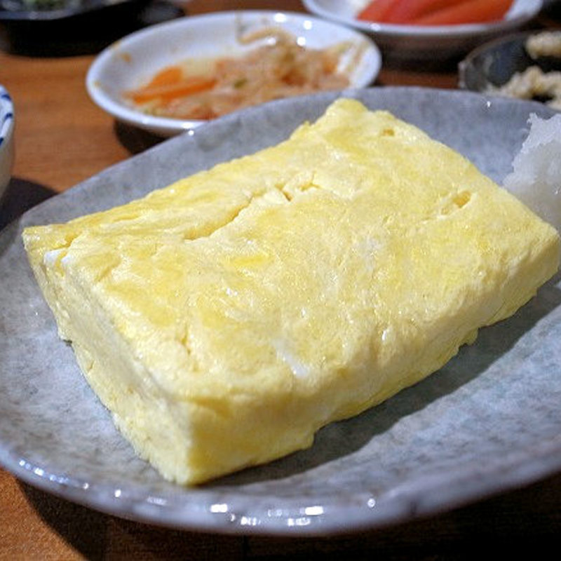 とみちゃんの出し巻(名物やきとん とみちゃん町屋店)