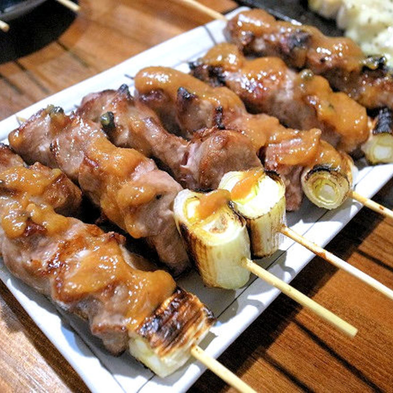 かしら(名物やきとん とみちゃん町屋店)