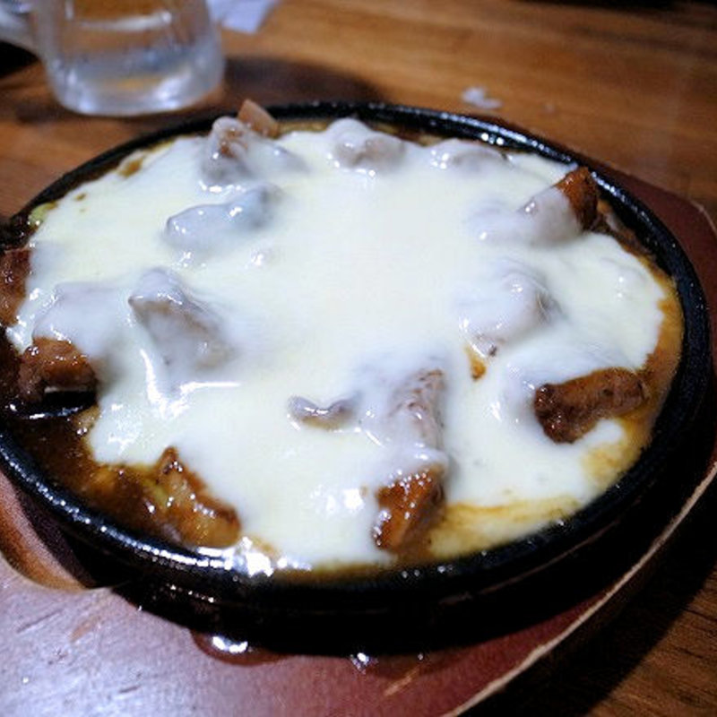 ガーリックバターン(名物やきとん とみちゃん町屋店)