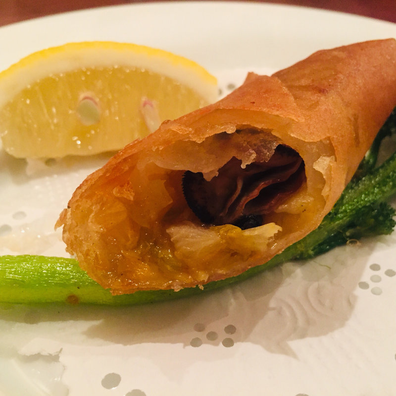 牡蠣の燻製の春巻(老上海 香蔵 （ラオシャンハイ コウゾウ）)