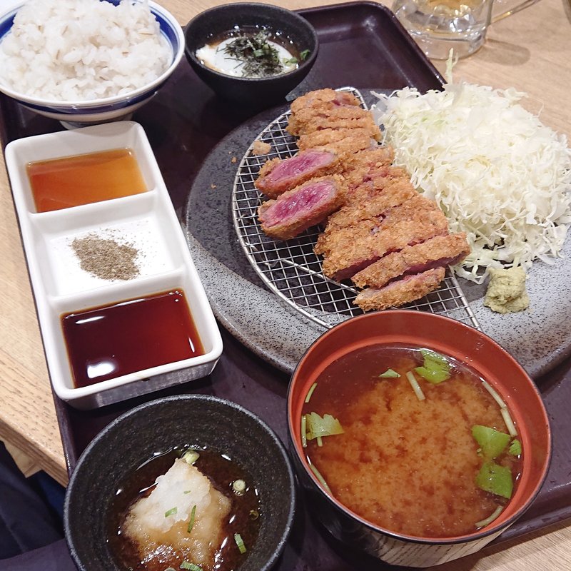牛ロースカツ京玉膳 並(牛カツ京都勝牛 蒲田南口店)