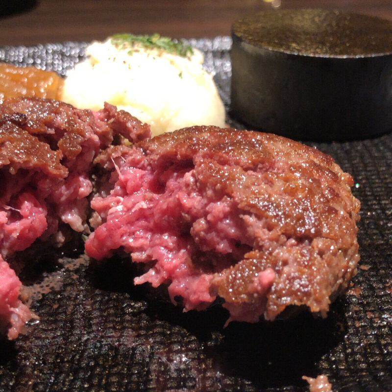 腰塚のタルタルハンバーグ(ハンバーグ＆ステーキ 腰塚 サカエチカ店)