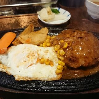 ハンバーグ定食(洋食 キムラヤ )