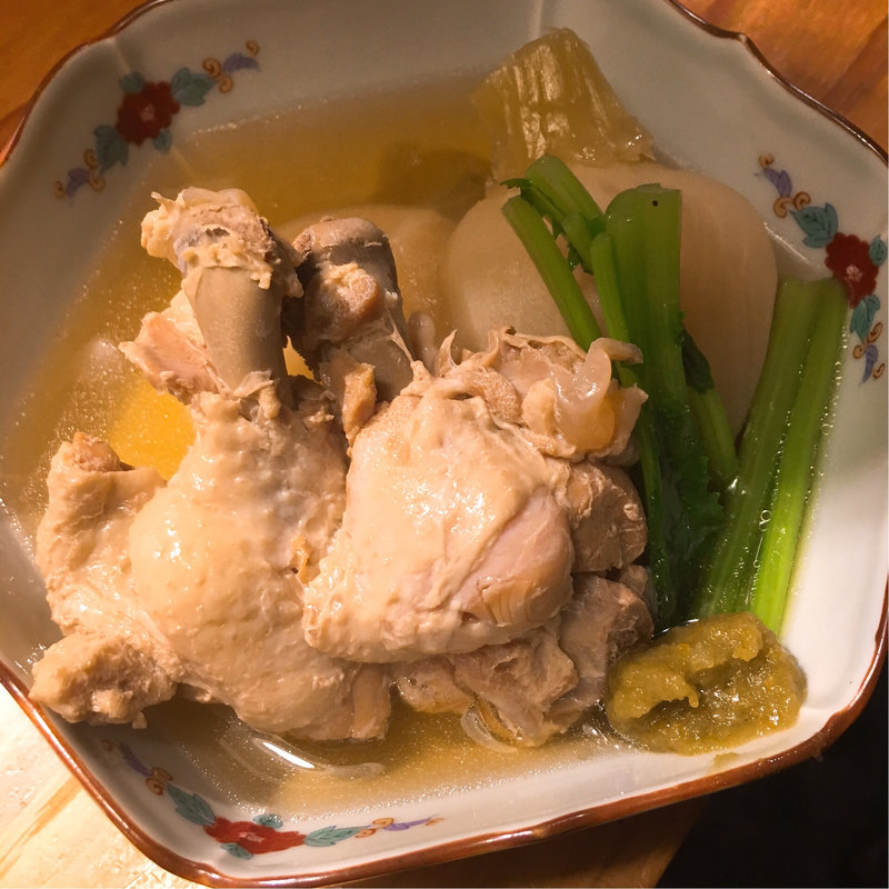 手羽元とカブの煮込み(立ち飲み ますらお)