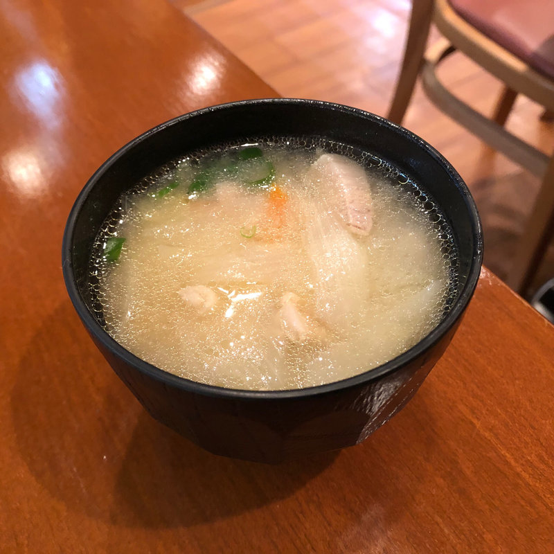 とん汁(グリル金プラ 三宮店)