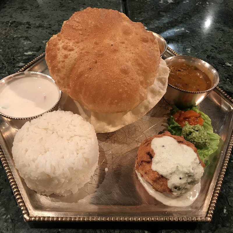 ミールスBセット（ベジタリアン）(ダルマサーガラ)