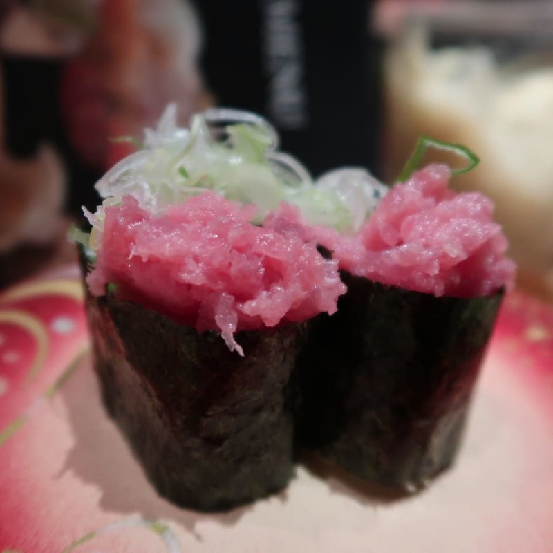 ねぎとろ2貫(ありそ鮨し 羽田空港第3ターミナル 江戸小路店)