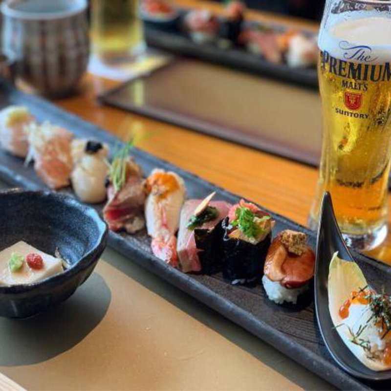 炙り創作寿司セット(すし萬 大丸心斎橋店 )