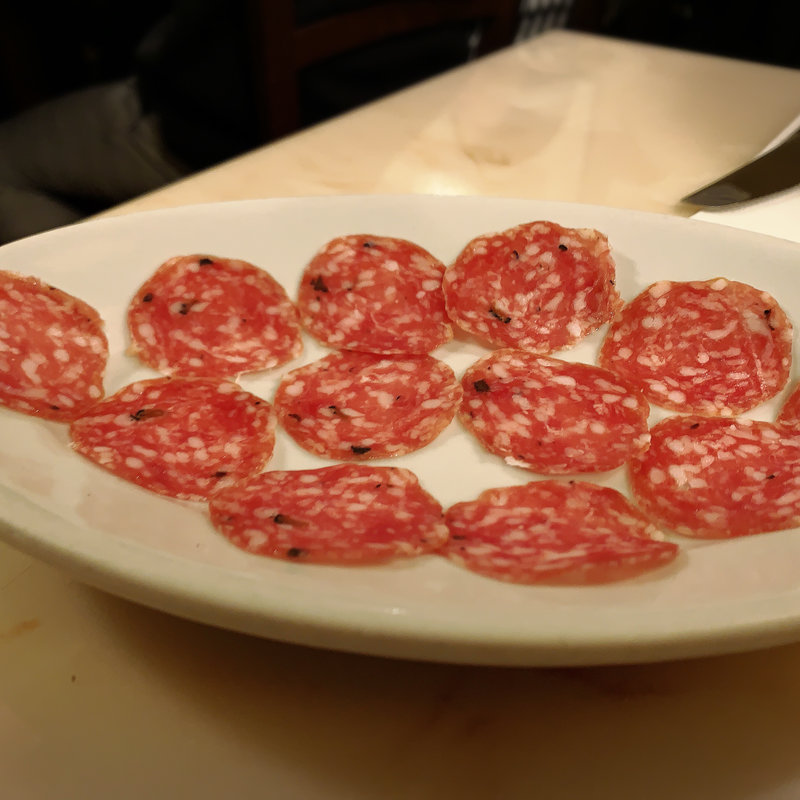 黒トリュフサラミ(イル・ペンティート )