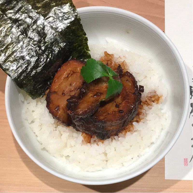 黒豚角煮丼(ま石)