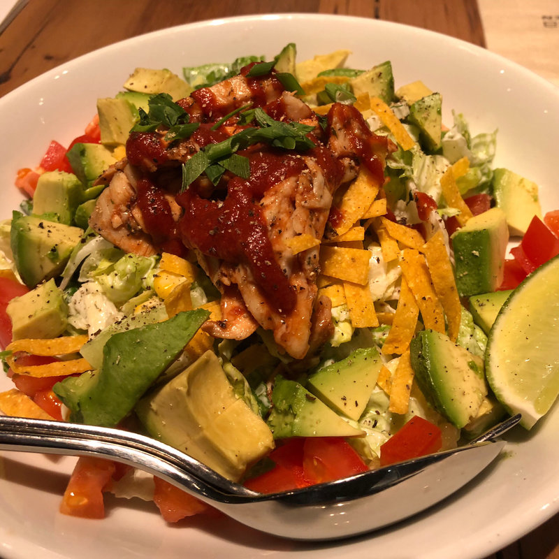 オリジナル BBQ チキン チョップド(カリフォルニア・ピザ・キッチン)