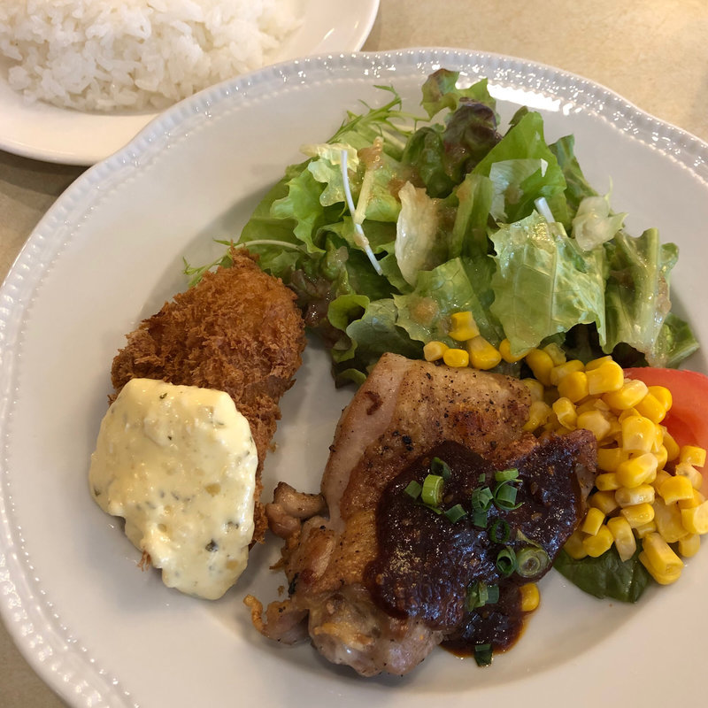 洋食ランチ(ロイヤルホスト 千田町 )