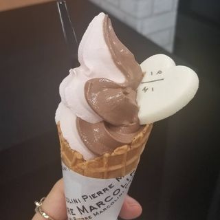 マルコリーニ ソフト ショコラフレーズ(ピエールマルコリーニ)