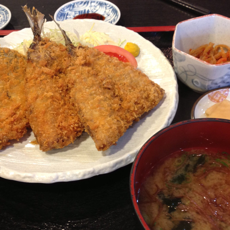 特大アジフライ定食(さすよ亭)