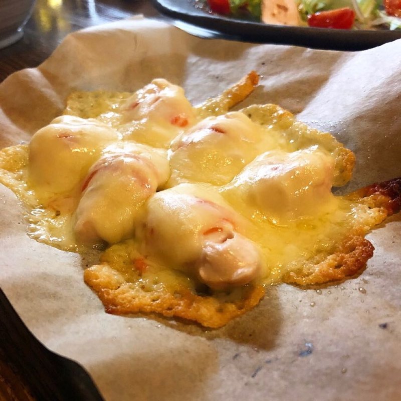 チーズたっぷり明太チーズ(炭火やきとり 恒 )