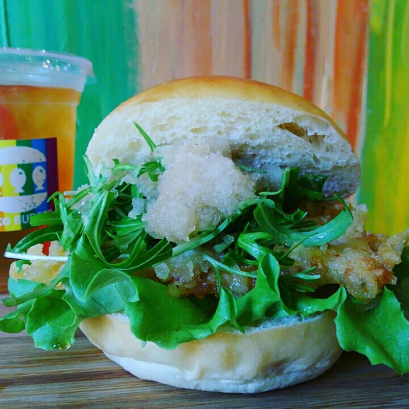 かにバーガー(toto BURGER)