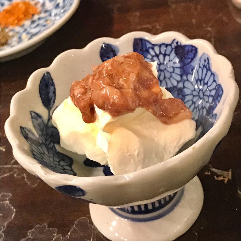 クリームチーズ酒盗掛け(幸の鳥 )