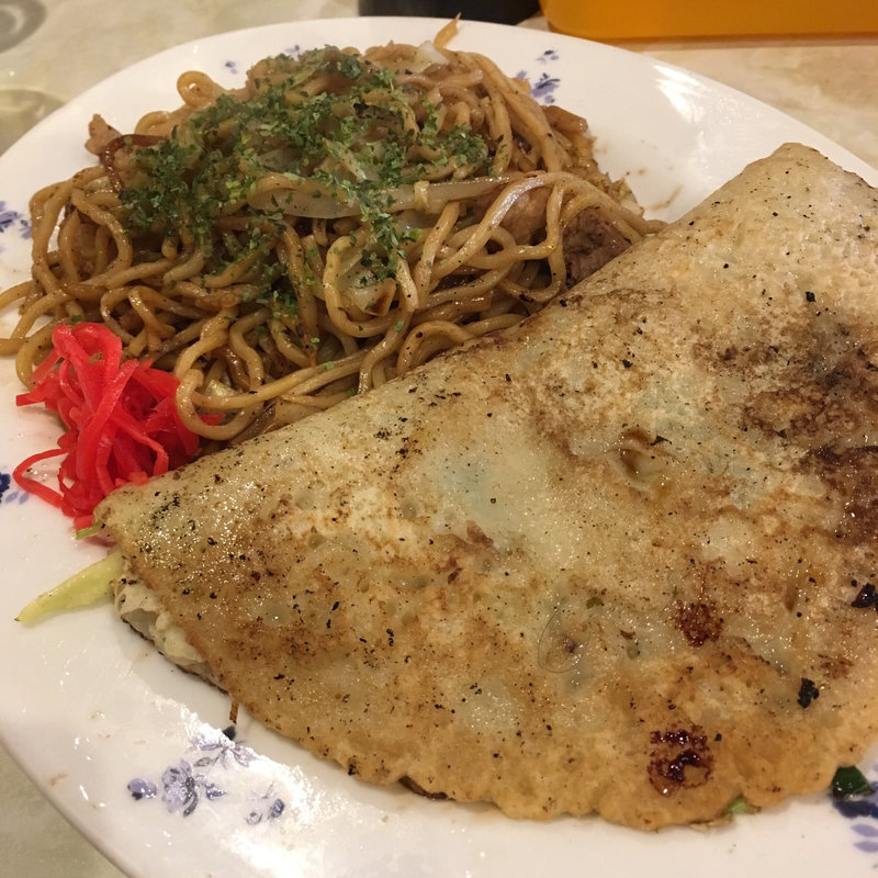 焼きそばセット(焼きそば・ふらい焼 小山(こやま)食堂.)