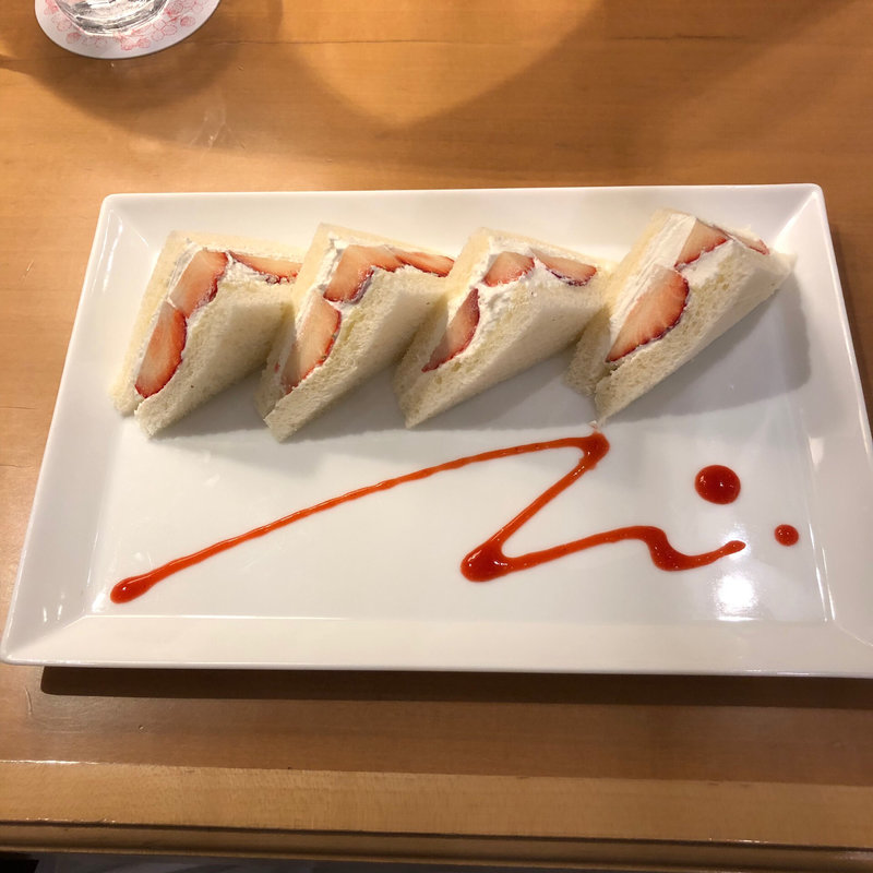 フルーツサンド(京橋千疋屋 東京駅一番街店)