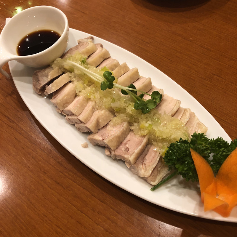 自家製蒸し鶏(青島 )