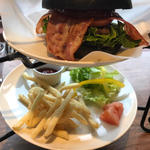 嵐山バーガー(CROSS Burger&Beer/Coffee（クロスバーガー）)