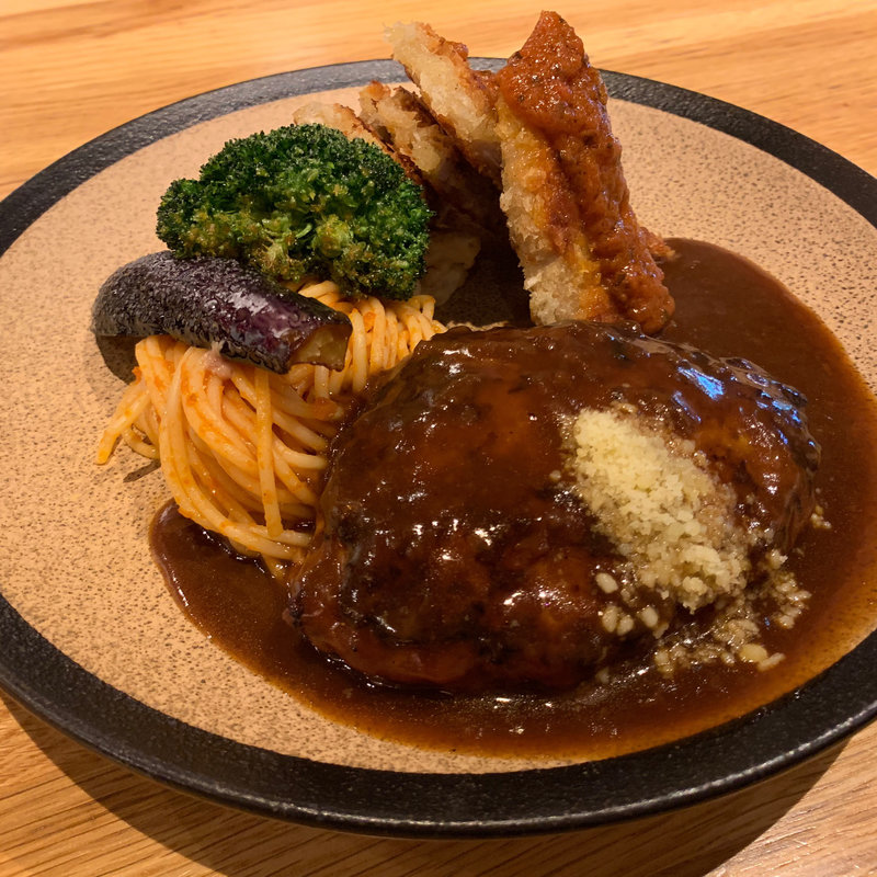 日替わりハンバーグ(山本のハンバーグ 渋谷食堂)