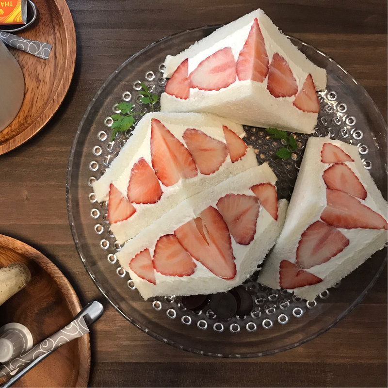 とちおとめのフルーツサンド(JULES VERNE COFFEE ❲HARUKANARU COFFEE❳)