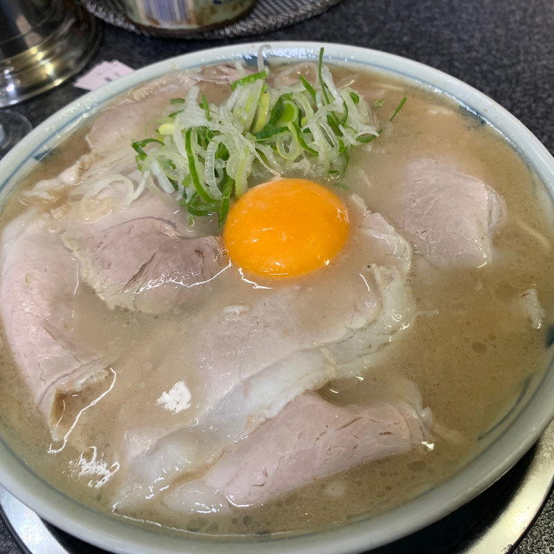 生卵入りラーメン(いちげん )