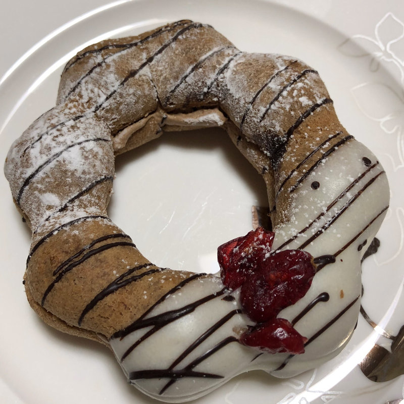 ポン・デ・ヨロイヅカ・ホワイトショコラ(ミスタードーナツ イオン米沢ショップ （mister Donut）)