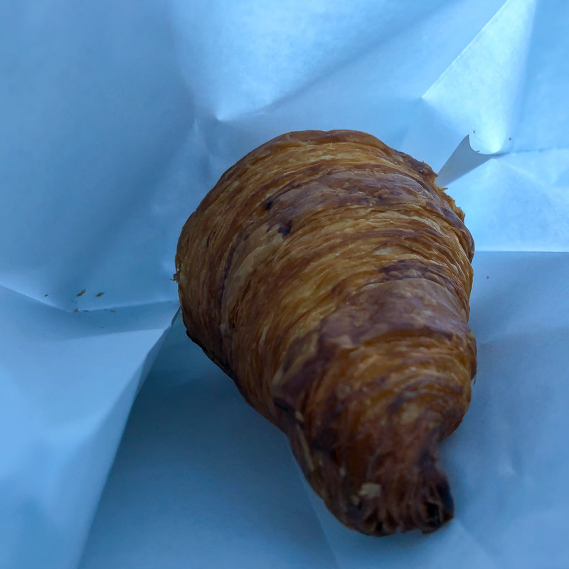 クロワッサン(俺のBakery＆Cafe 京橋中央通)
