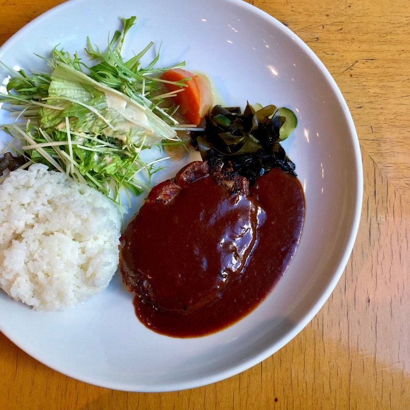 豚肩ロースのソテー デミグラスソース(エコファームカフェ632原宿)