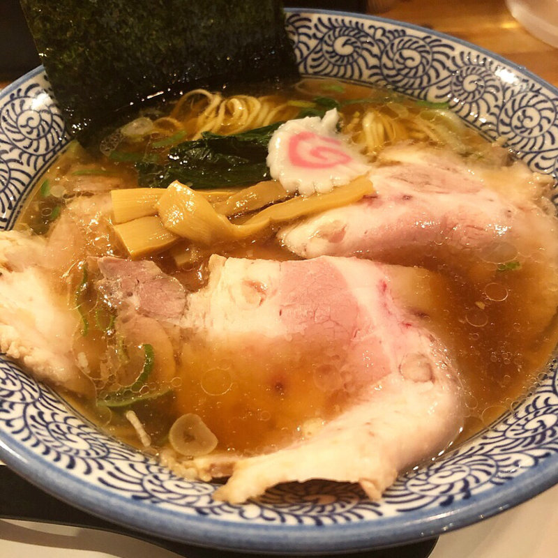 長岡生姜醤油ラーメン(麺や ぶたコング)