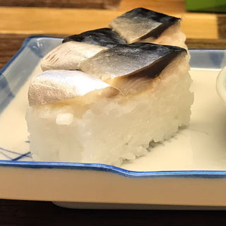 サバ醤油ラーメン サバ寿司2カンセット(サバ6製麺所 成城学園前店)