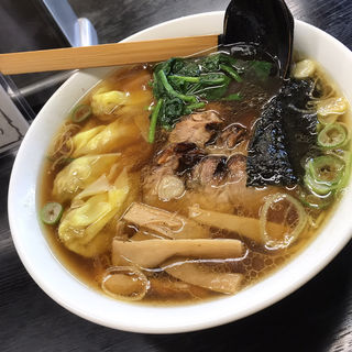 チャーシューワンタン麺(亀や 八幡店 )