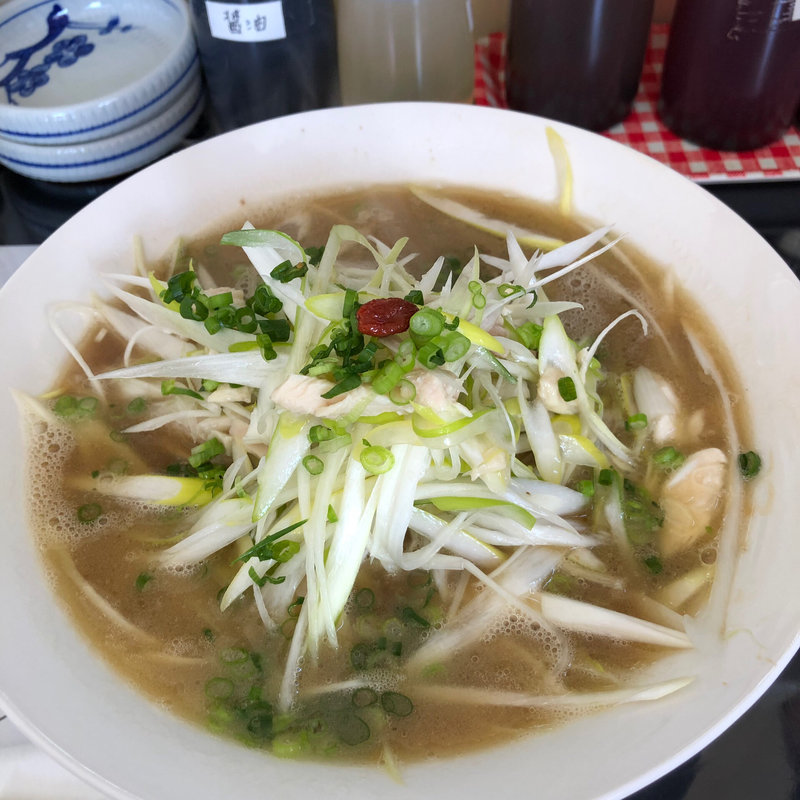 白湯醤油鶏葱そば(中華そば とらや)