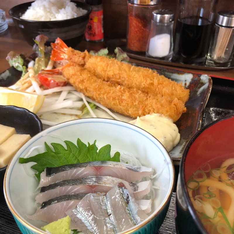 特大エビフライ御膳(とりまぶし 鶏と魚)