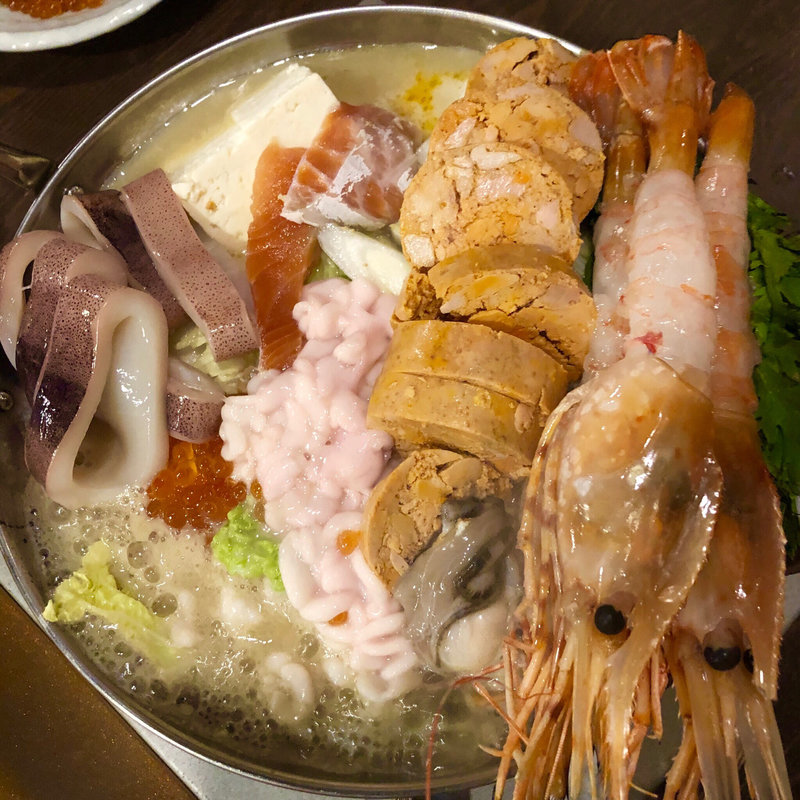 痛風鍋 ＋ ボタン海老(毎日北海道物産展 ネオ炉端 道南農林水産部)