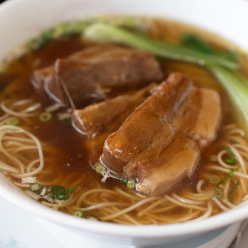 角煮ラーメン(とり天発祥の店 レストラン東洋軒 )