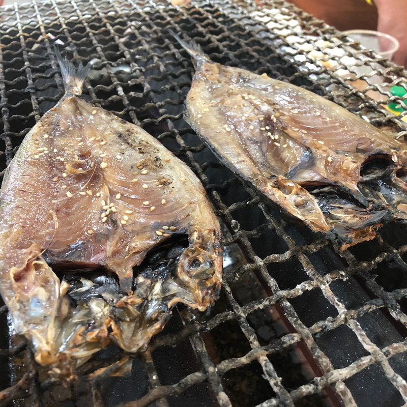 アジのひらき(牡蠣小屋 住吉丸 )