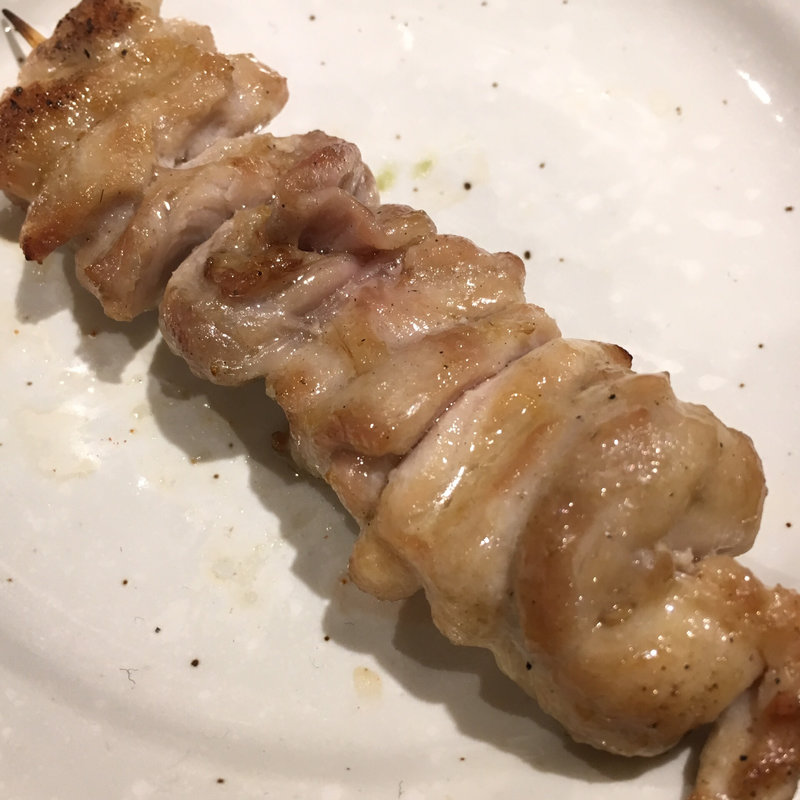 せせり(焼き鳥居酒屋 炭火焼と旬菜 KOYOI 新宿西口)