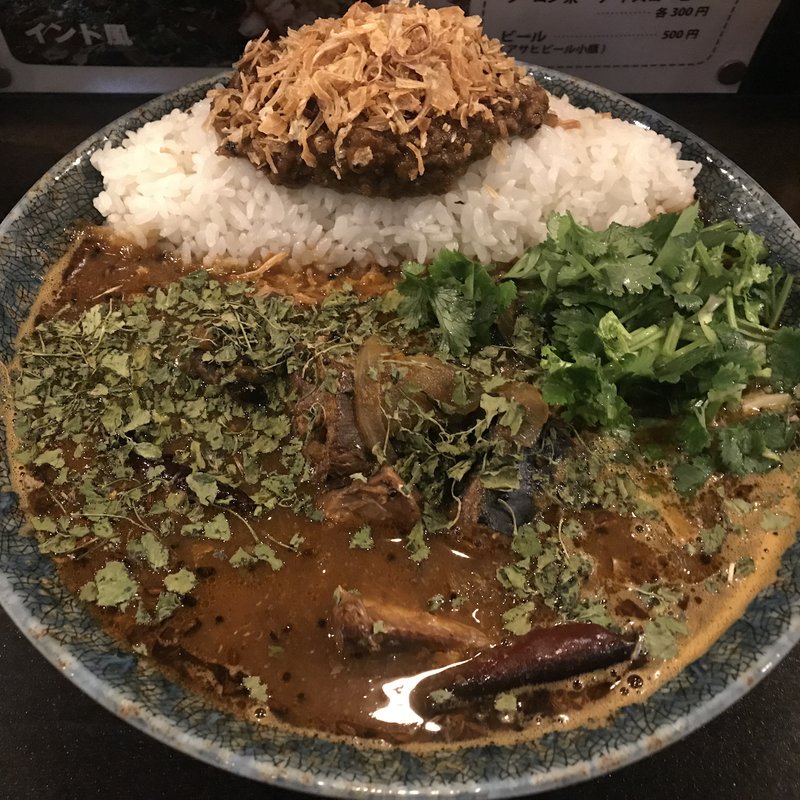 あいがけ鯖味噌カレー(カレーノトリコ )