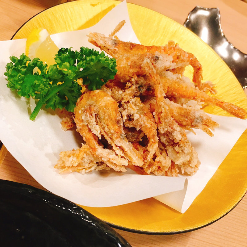 ガスエビの唐揚げ(にぎり小屋 眩歓 金沢駅前)