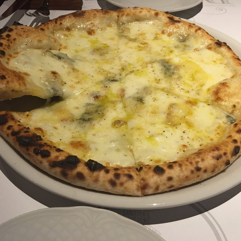 クアトロフォルマッジ(ダ ダリオ)