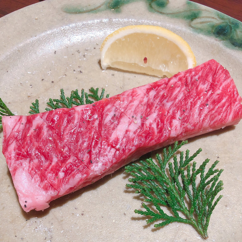 中落ち塩カルビ(肉の館 羅生門 明石店)