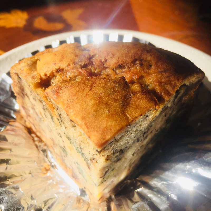 バナナケーキ(ヤノケーキテン モク （YANO CAKE TEN MOKU）)