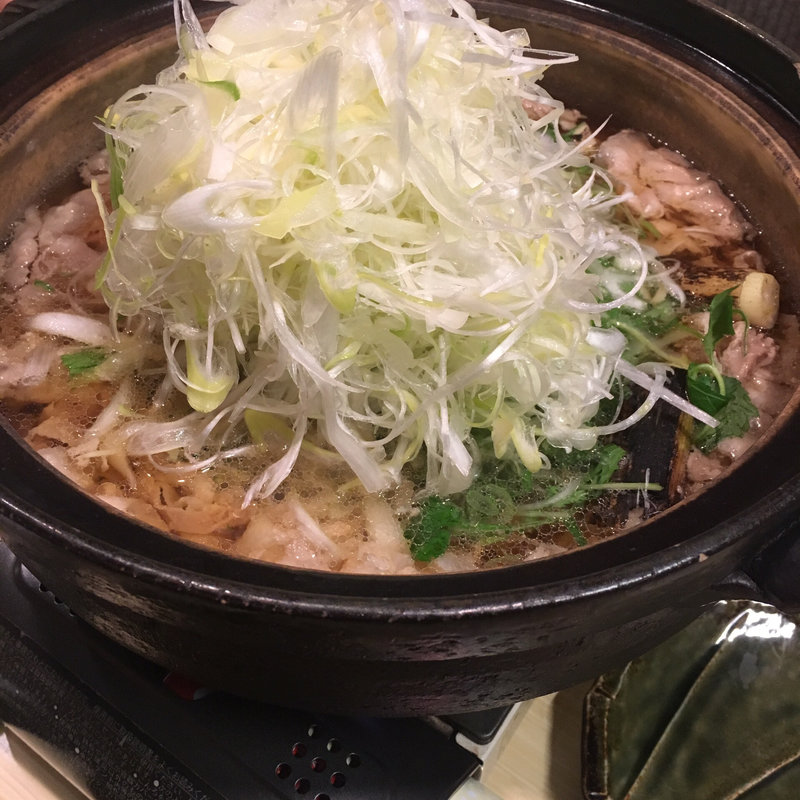 黒葱鍋(山下きんぎょ （やましたきんぎょ）)