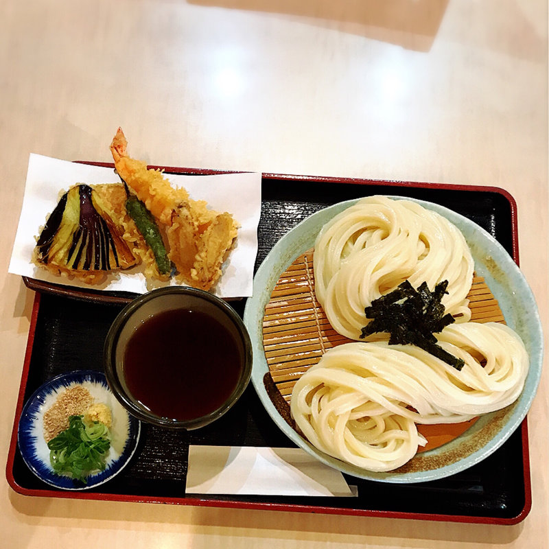 ざるうどん(大盛)＋天盛(美の庵 )