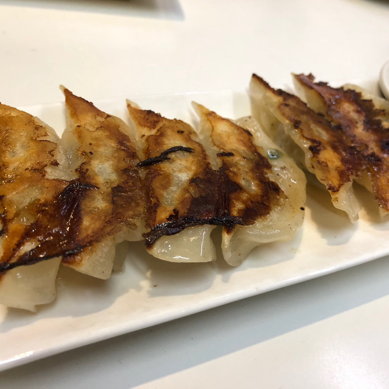 手作り餃子（6ケ）(胡同 (ふーとん))